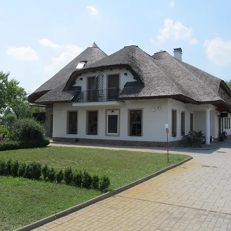 Penzion Eko Park Piestany Gasthof