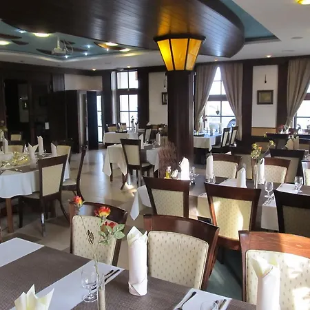 Eko Park Pensionat 4*