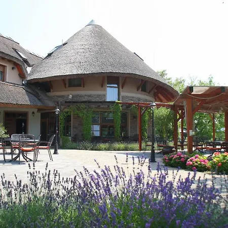 Konukevi Eko Park
