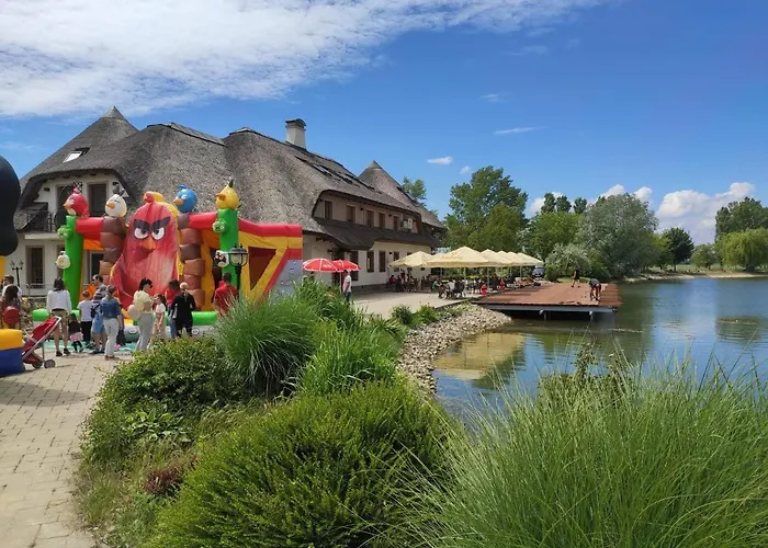 Gasthof Penzion Eko Park Piestany 4*